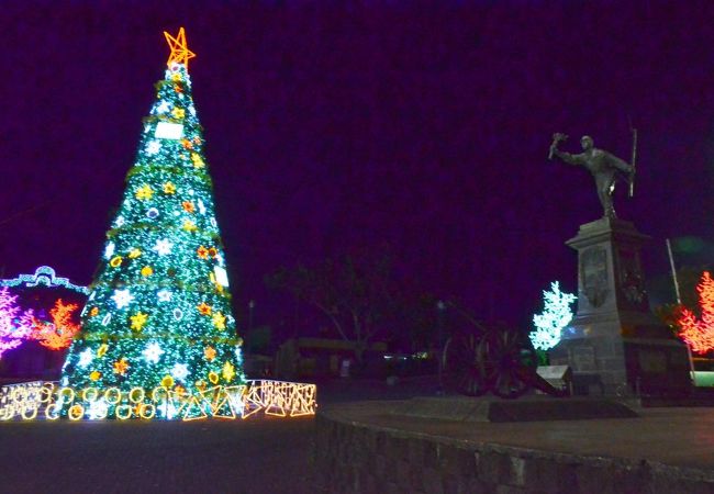 英雄の名前を冠した公園