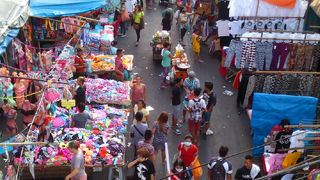 マニラで最大級の激安市場といえばディビソリア！