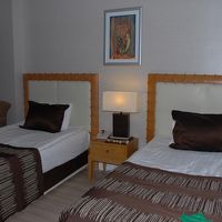 枕もチョコレート色