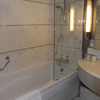 大理石？風のバスルーム