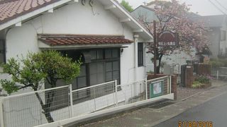 時の道のルートにあります。