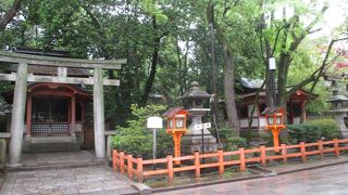 観光客好みの神社です