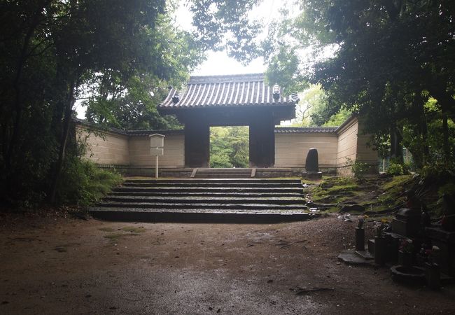 寂びた禅宗寺院