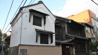 樋口一葉が生活費を工面していた質屋