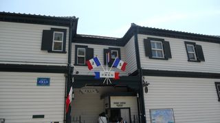 ルィ・ヴィトンの初期のトランクも展示されています