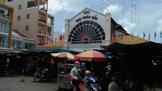 とにかく広い！