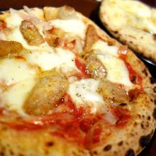 6種類のピザ食べ放題