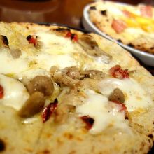 6種類のピザ食べ放題