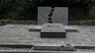 最初はなぜこんな造りなのかと感じます。