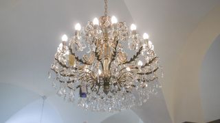 光り輝く美しいクリスタル