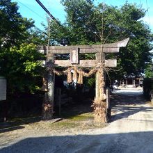 五社大明神の鳥居