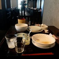 えっと、一人旅の朝食です（笑）