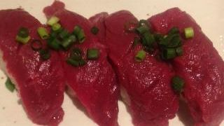 安くておいしい肉の寿司