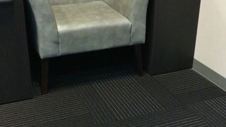 普通のラウンジ