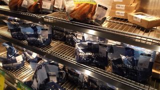 リカーショップ併設