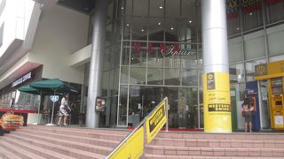 ナーナー界隈には数少ないショッピングセンター