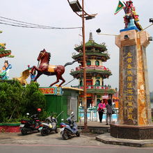 蓮潭路側から見たところ