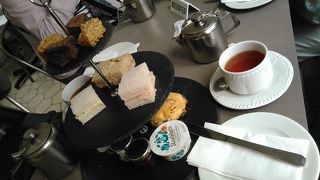 アフタヌーンティーは如何？