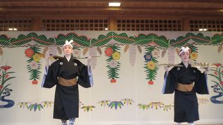 首里城でお勧めの琉球舞踊、お茶どころ鎖之間（さすのま）