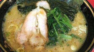 家系ラーメン本家