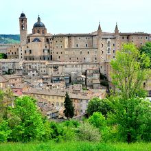 Viale Rosselliから