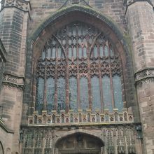 柱が出っぱっている