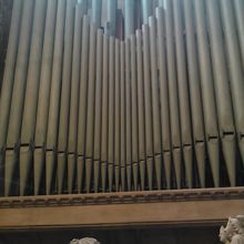 パイプオルガン