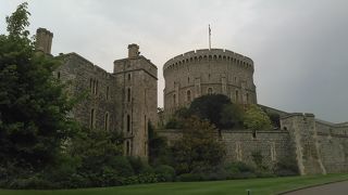 英国王室の歴史が刻まれた居城