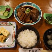 名物の料理屋さん