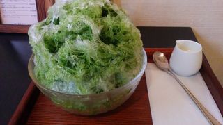 熱いほうじ茶と一緒に