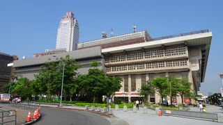 新幹線や在来線の乗り換え駅