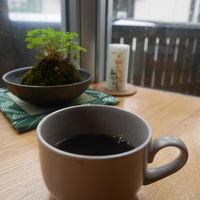ラウンジでは朝のコーヒーがサービス