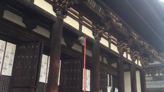 鐘を鳴らして入りましょう