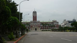 嘗ての台湾総督府の建物です。