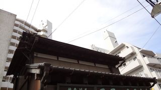 趣のある建物です