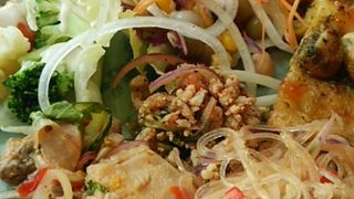 タイ料理ビュッフェ