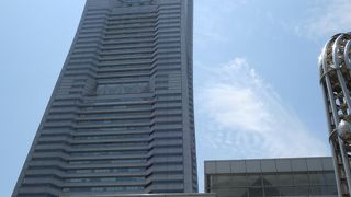 ランドマークタワーを見るのもすばらしい