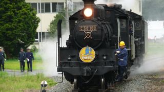 【山口】 貴婦人の愛称で親しまれる｢C571｣、SL山口号