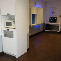 ロビーにあるオーブンと有料インターネット