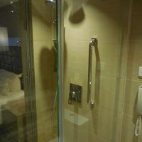 シャワーブースのみバスタブなし