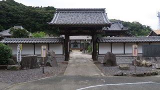 温泉の守護寺って感じです