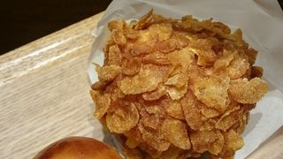 おいしいパンがイートインできます