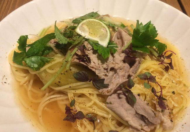 映画チケットでミニパンケーキをサービス