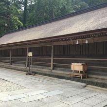 神々の宿だそうです