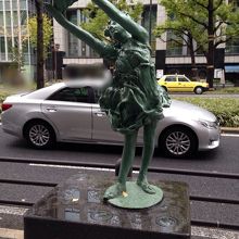 大空に／桑原巨守