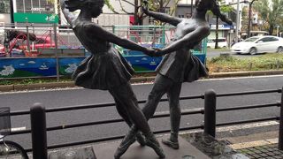 朝夕の通勤のついでだけでは全て見切れないほどでした