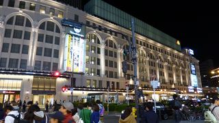 大阪を代表するデパート！