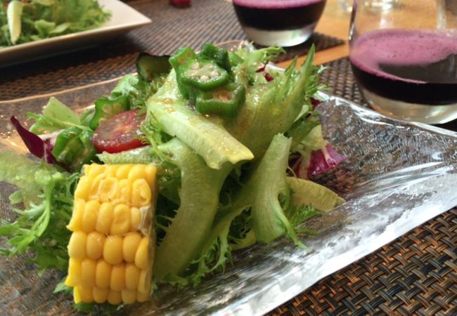 週末のオフィス街で充実の食事を楽しめる良いお店！