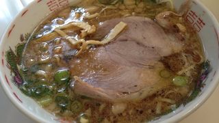 有名店 行列できてました。