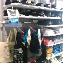 様々な自衛隊のグッズが売ってました